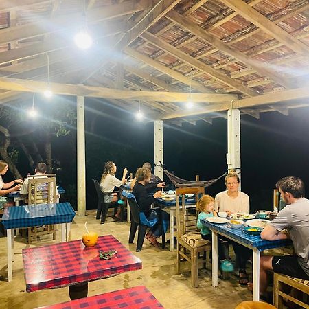 לינה וארוחת בוקר ווליגאמה Sky Mountain Cafe With Seaview מראה חיצוני תמונה