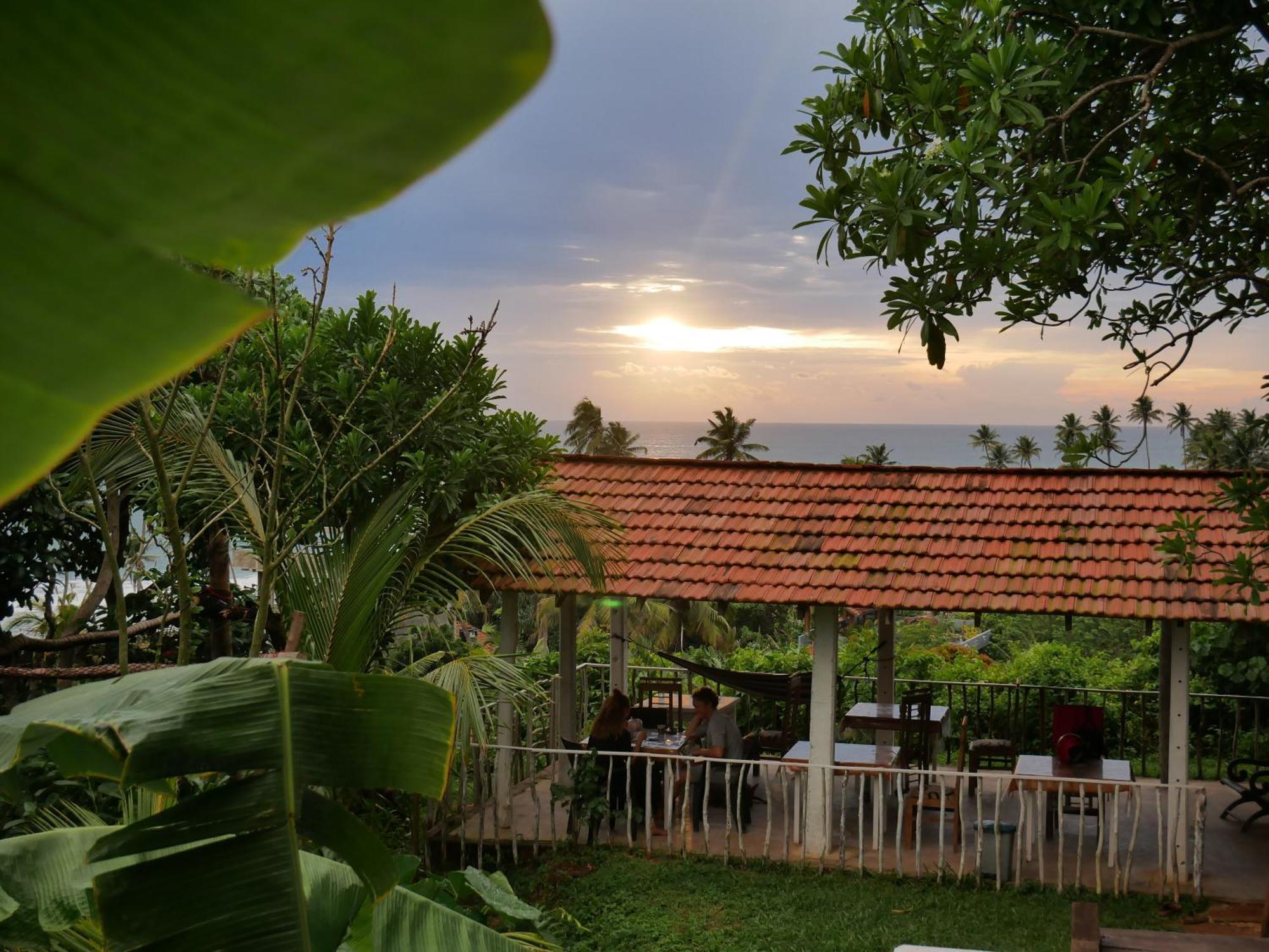 לינה וארוחת בוקר ווליגאמה Sky Mountain Cafe With Seaview מראה חיצוני תמונה