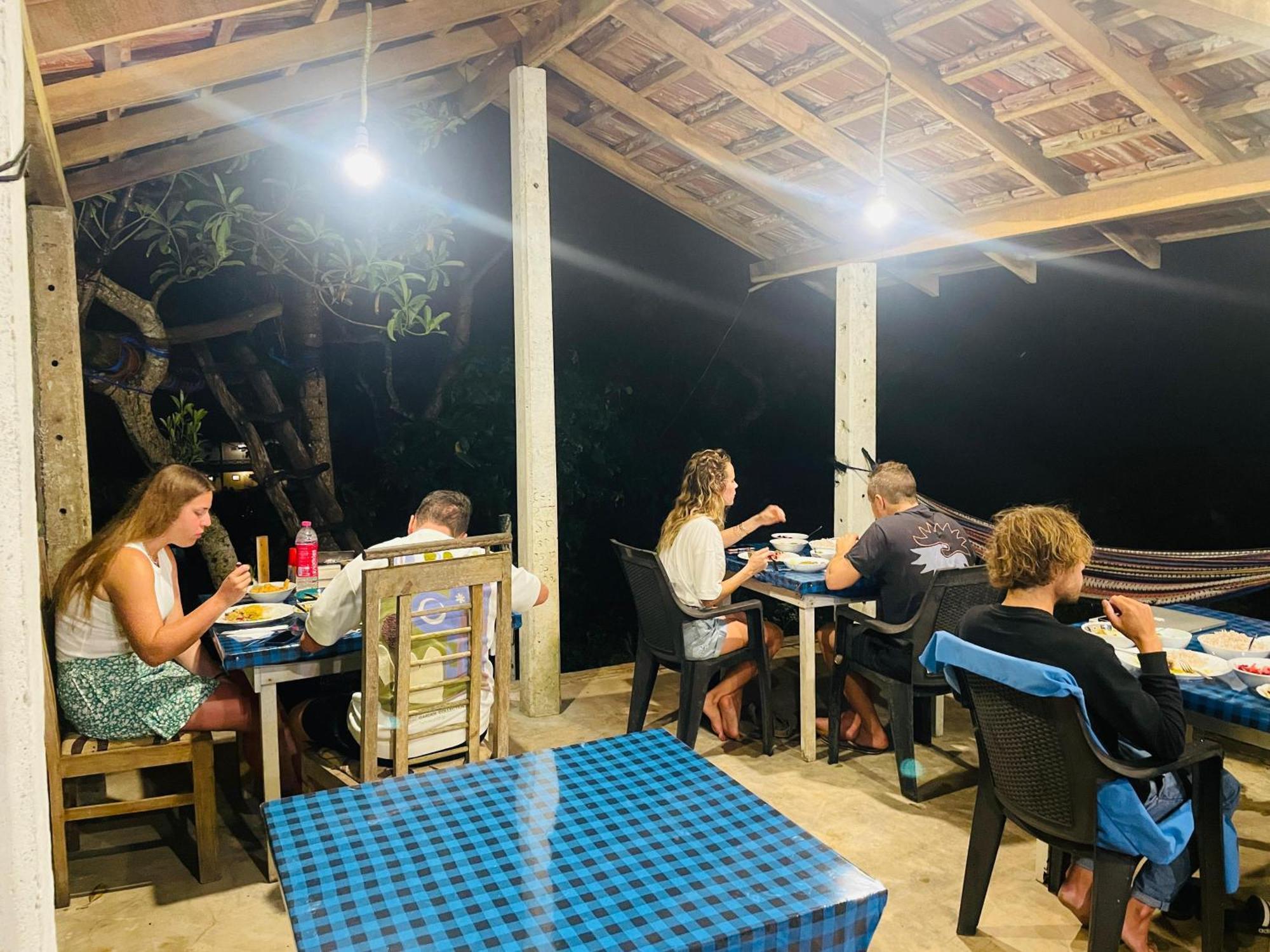 לינה וארוחת בוקר ווליגאמה Sky Mountain Cafe With Seaview מראה חיצוני תמונה
